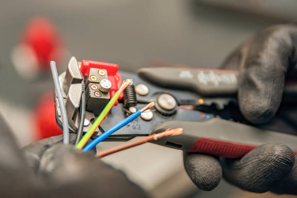 Best Ceiling Fan Installation Electrician  in Oak Creek, WI